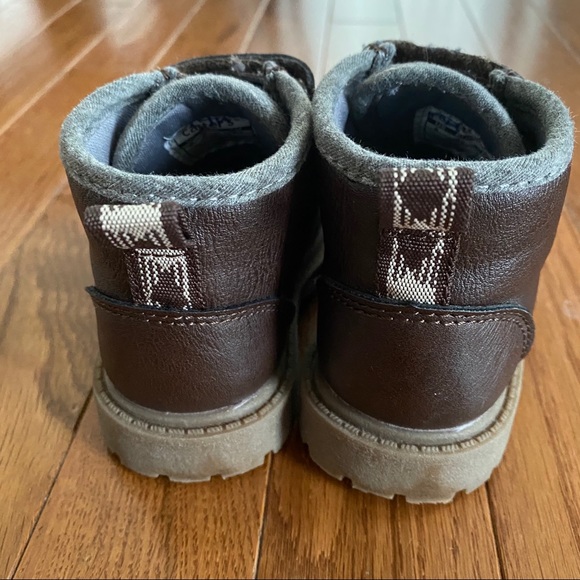 Carter’s Toddler Boots Size 5C - Picture 4 of 8